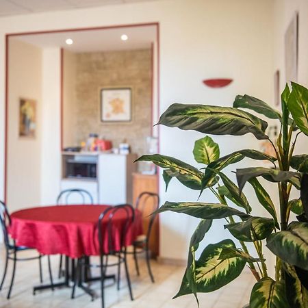 Hotel Du Lez Bollène Zewnętrze zdjęcie