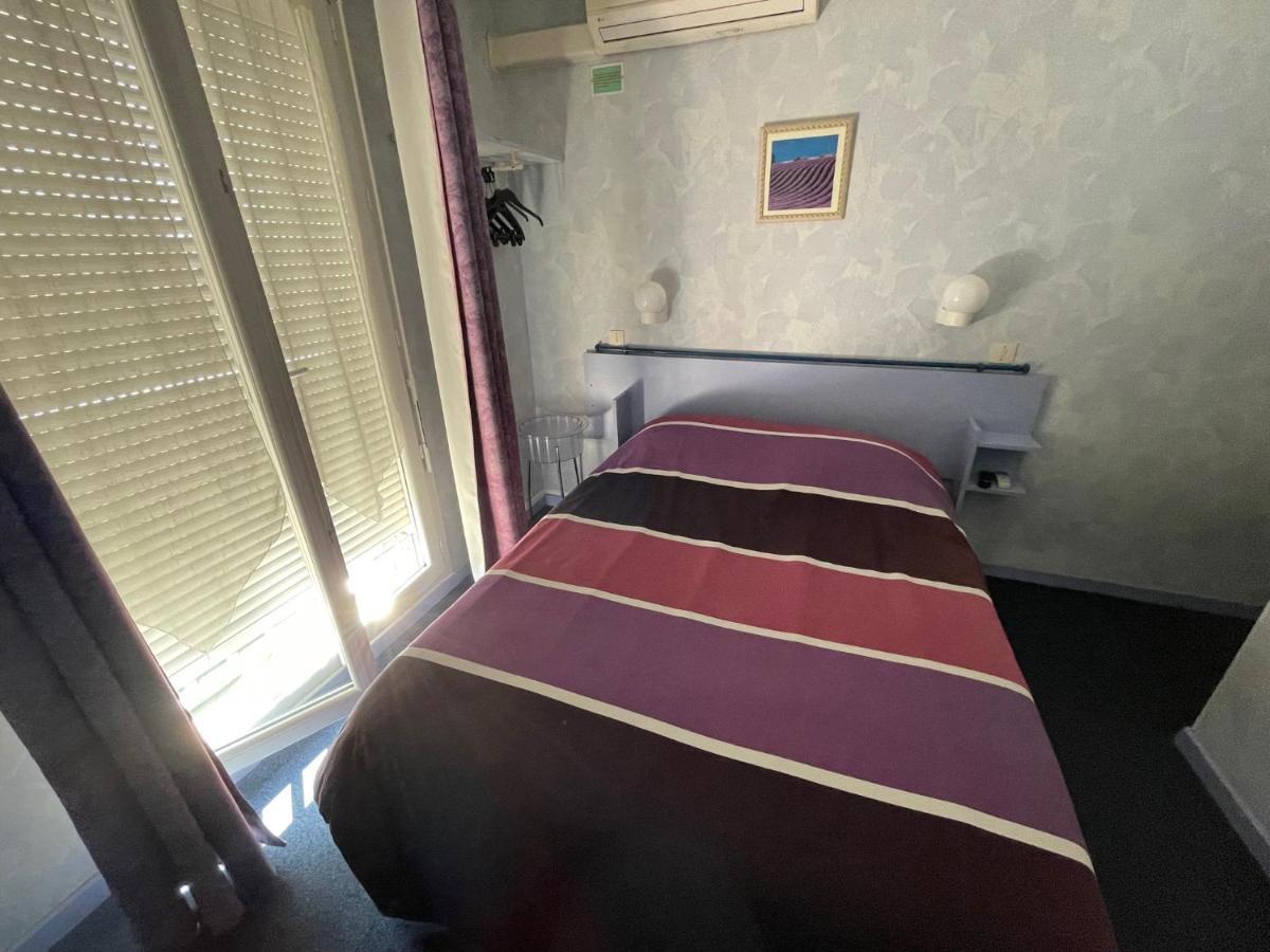 Hotel Du Lez Bollène Zewnętrze zdjęcie
